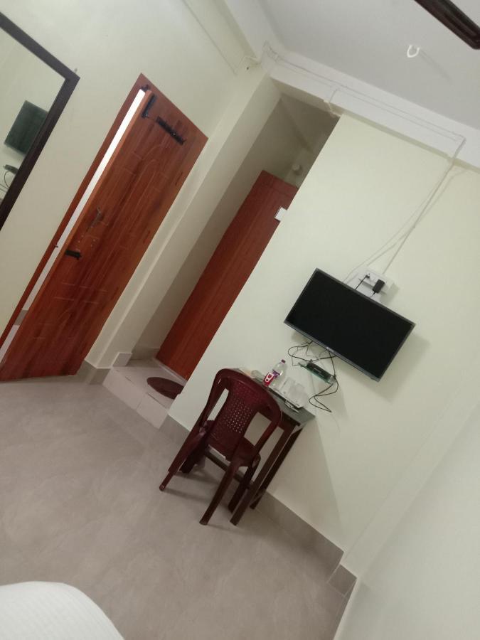 Hotel Executive Bongaigaon Экстерьер фото
